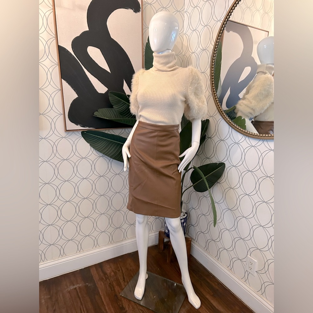 Leather camel Skirt (faux leather)